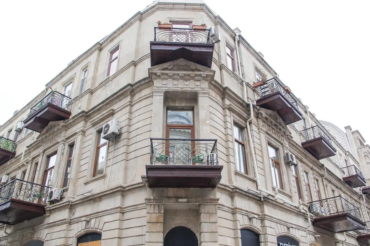 Solo Hotel On Nizami Street バクー