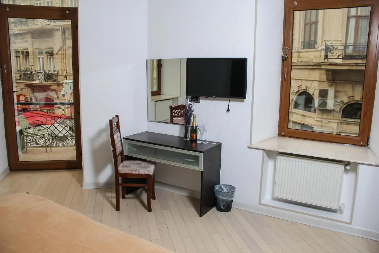 Solo Hotel On Nizami Street バクー 4*,