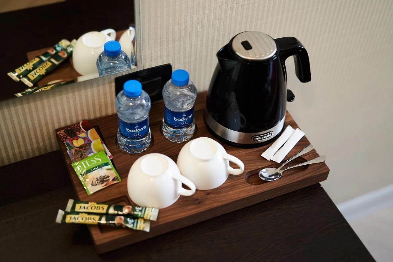 Solo Hotel On Nizami Street バクー 4*,